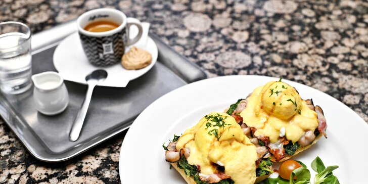 Otevřené vouchery do Grand Café Orient: celodenní snídaně, kubistické dezerty a další speciality