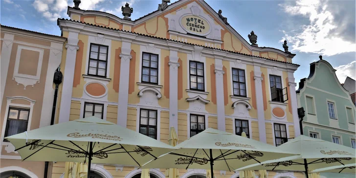 Hotel se nachází v historickém domě ze 16. století. 