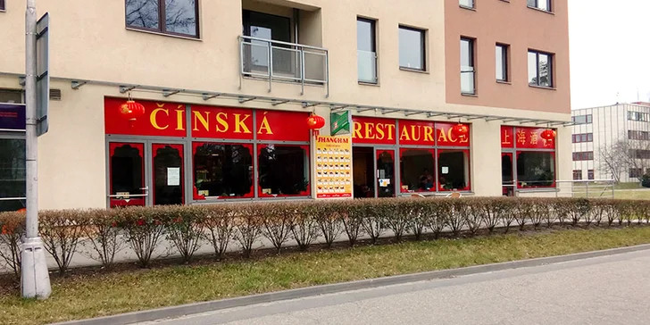 Tradiční čínské menu: 3 nebo 4 chody a švestkové víno pro 2 osoby