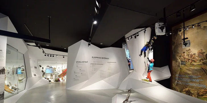 Rodinné vstupné do Muzea Českého ráje v Turnově: prohlídka všech stálých expozic a výstav