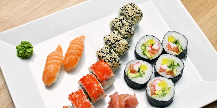 Japonsko v srdci Karlína: 24–74 kousků sushi i se závitky či salátem wakame