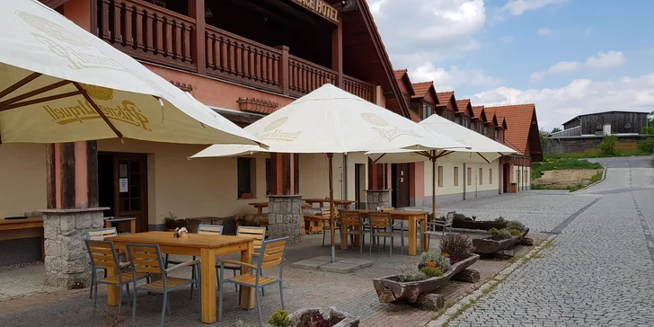 Až 4denní pohoda na koňské farmě u Liberce: snídaně či polopenze, wellness i farmářské zážitky