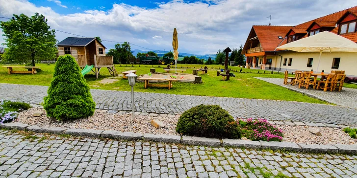 Až 4denní pohoda na koňské farmě u Liberce: snídaně či polopenze, wellness i farmářské zážitky