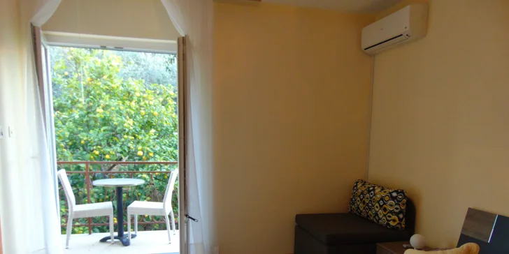 Apartmány na Hvaru až pro 4 osoby nedaleko pláže a četných vinic