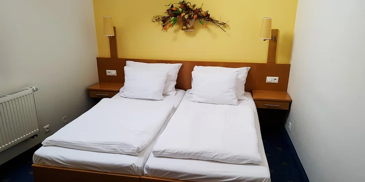 Dovolená v Českém středohoří: hotel v centru Litoměřic se snídaní, termíny do konce září 2022