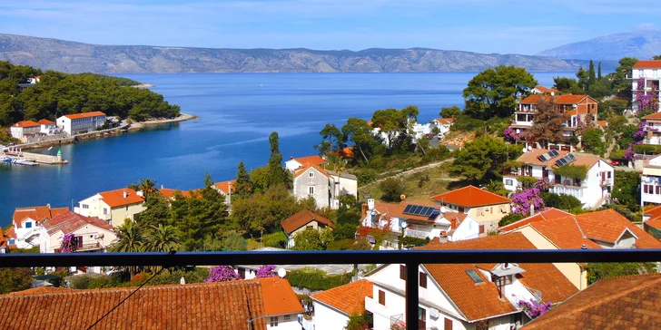 Apartmány na Hvaru až pro 4 osoby nedaleko pláže a četných vinic
