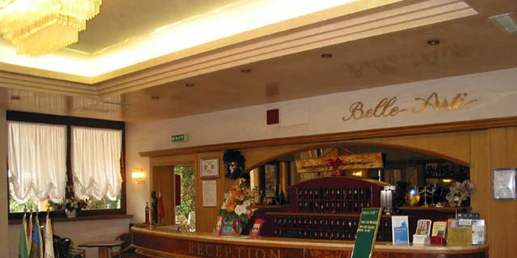 Elegantní 3* hotel v centru Benátek u Canal Grande: snídaně a dítě s 50% slevou