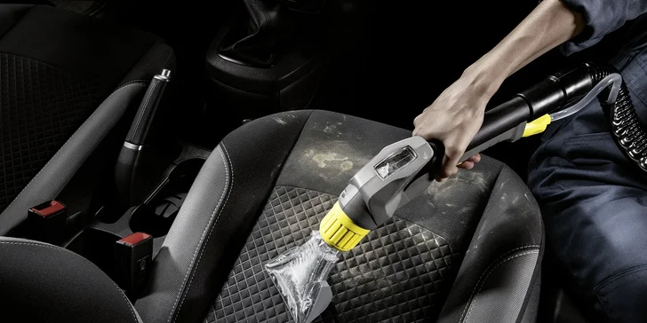 Zapůjčení profesionálního tepovače Kärcher k čistění sedaček i koberců na 1–3 dny