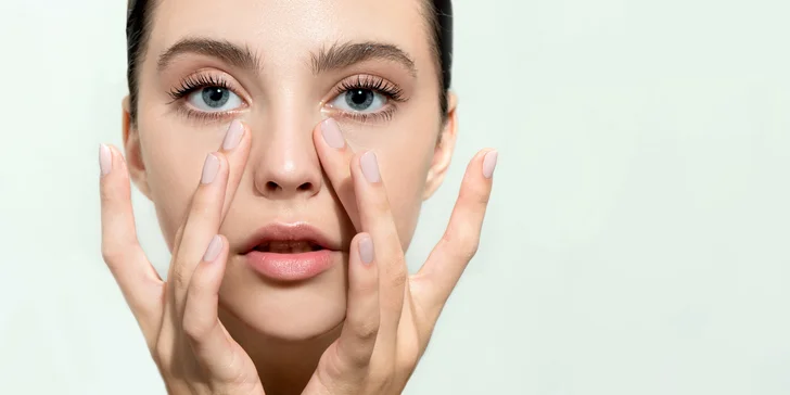 Péče o řasy a obočí: úprava a barvení či lash lifting i s možností výživy