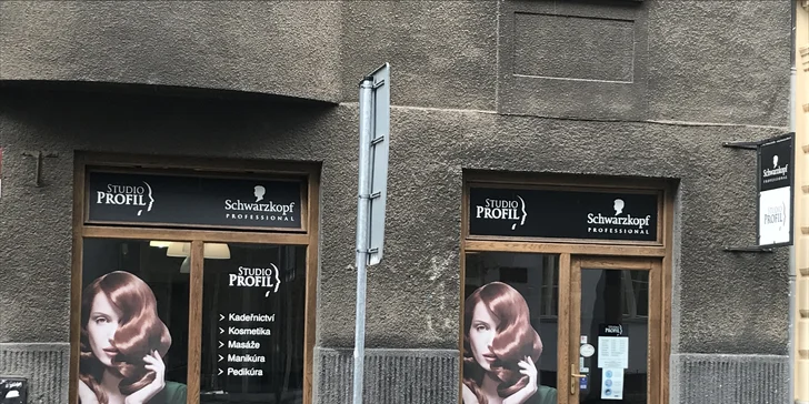 Pro svůdný a krásný pohled: lash lifting řas, laminace obočí s barvením či prodloužení 2D–5D