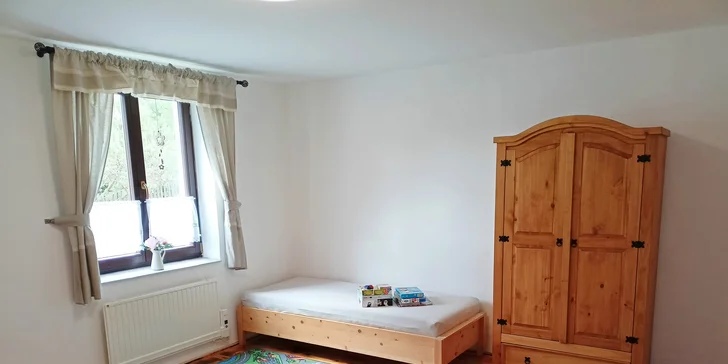 Pohodový pobyt v nově zrekonstruované chalupě na Šumavě: vybavený apartmán až pro 6 osob