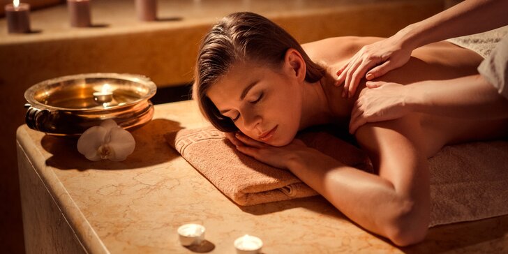 Shirobhjang : vysoce relaxační masáž hlavy, zad a šíje v délce 75 minut