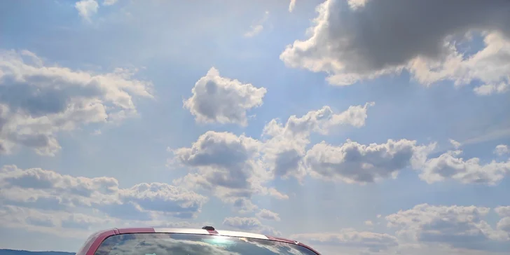 15–60 minut jízdy jako řidič či spolujezdec v Dodge Challneger V8 HEMI
