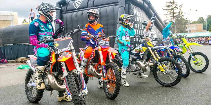 Vstup na sportovně-hudební show Překonání Gravitace: motokrosové i BMX hvězdy, Marpo, Majk Spirit ad.