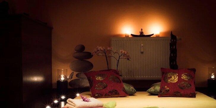 Soukromý relax pro 2: sauna, vířivka, relaxační masáž, zábal i sklenka vína