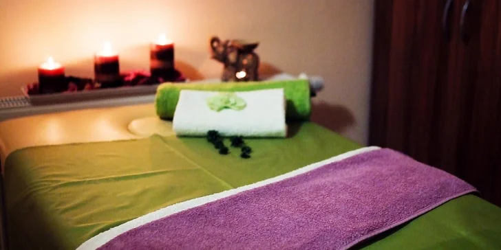 Soukromý relax pro 2: sauna, vířivka i čínská masáž šíje, ramen a hlavy