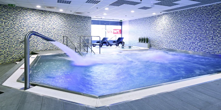 Cvičení i s odpočinkem: neomezený relax ve wellness a vstup do posilovny