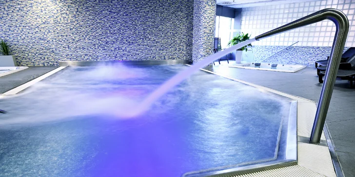 Cvičení i s odpočinkem: neomezený relax ve wellness a vstup do posilovny