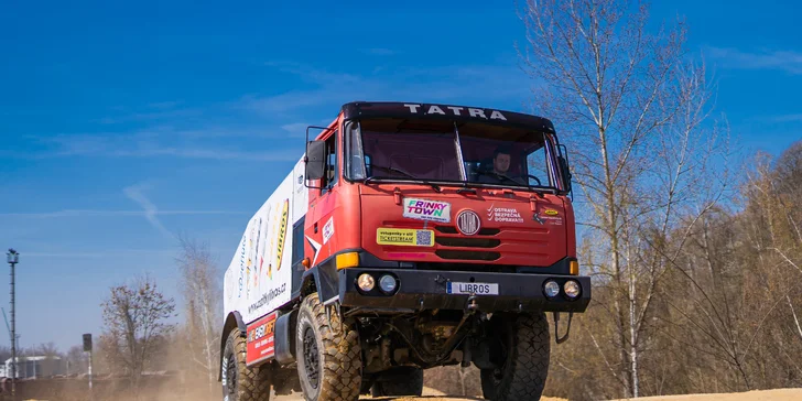 15–60 minut adrenalinová jízda s Dakarským speciálem Tatra 815 4x4