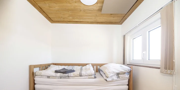 Až 8denní pobyt přímo u Lipna: vířivka, pokoj, bungalov či apartmán nebo chatka