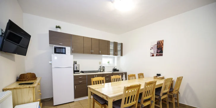 Až 8denní pobyt přímo u Lipna: vířivka, pokoj, bungalov či apartmán nebo chatka