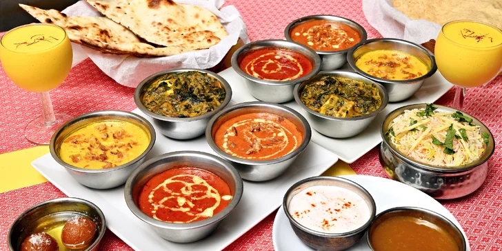 Degustační menu v Curry Tikka: kuřecí momtazi, gulab jamun i mango lassi