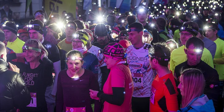 Night Run ve městě dle výběru: startovné na jeden z nej nočních běhů i občerstvení na trase