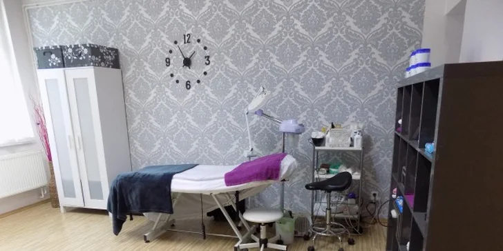 Permanentní tetování obočí nejnovější metodou - pudr efekt