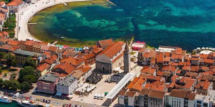 Červnová dovolená na Istrii: ubytování u pláže, bazén, zábava a polopenze s neomezenými nápoji