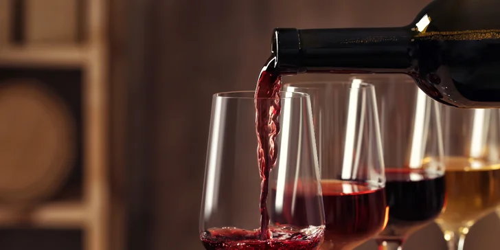 Odpočinek ve Znojmě: snídaně, raut a degustace vína ve sklípku