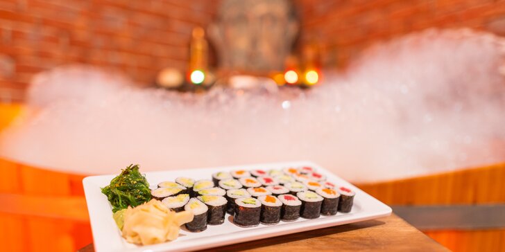 Jasmínová koupel pro pár i s možností sushi setu v Pivních a vinných lázních Stodolní