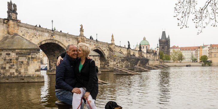 Focení na nejkrásnějších místech Prahy až pro 7 osob: jednotlivci, páry, těhotné i rodiny
