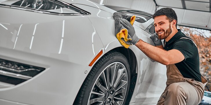 Péče o vaše auto: čištění exteriéru a interiéru suchou či mokrou cestou i vosk