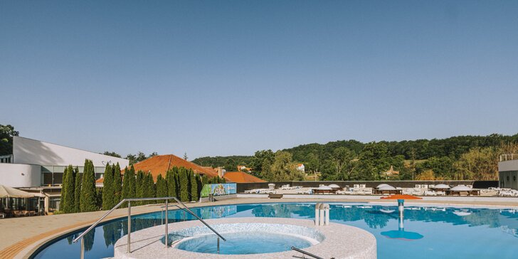 S rodinou do Chorvatska: 4* hotel s polopenzí i termální bazény