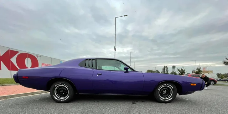 Řidičem v americké klasice: Dodge Charger 1973 na 24 hodin