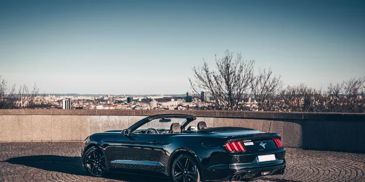 Letní jízda: pronájem Fordu Mustang kabriolet na 12 – 24 hod. nebo rovnou celý víkend