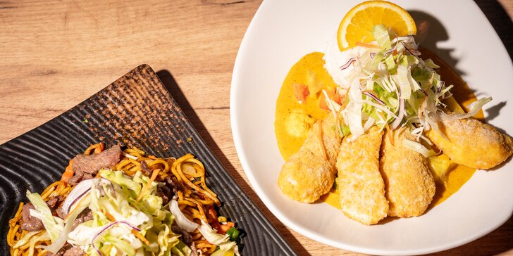 Asijské menu dle výběru: restované nudle, krevety v tempuře i kuřecí stripsy