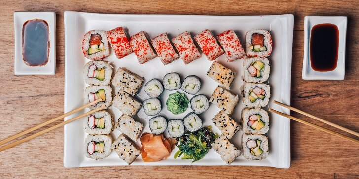 Sushi sety se 17–54 ks v centru Olomouce: losos, krevety, krab, okurka i avokádo