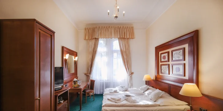 4* pobyt v Karlových Varech: snídaně či polopenze, neomezený wellness i procedury