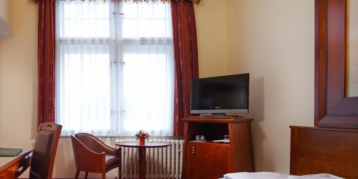 4* pobyt v Karlových Varech: snídaně či polopenze, neomezený wellness i procedury