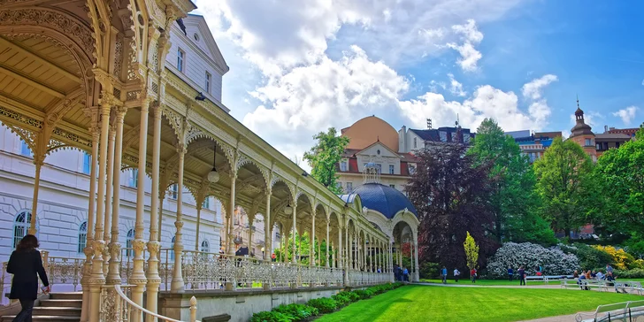 4* pobyt v Karlových Varech: snídaně či polopenze, neomezený wellness i procedury