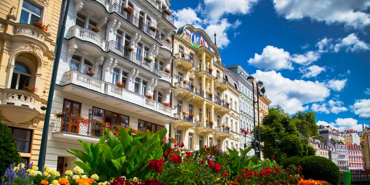 Hotel v Karlových Varech s polopenzí, vstupem do bazénu a wellness