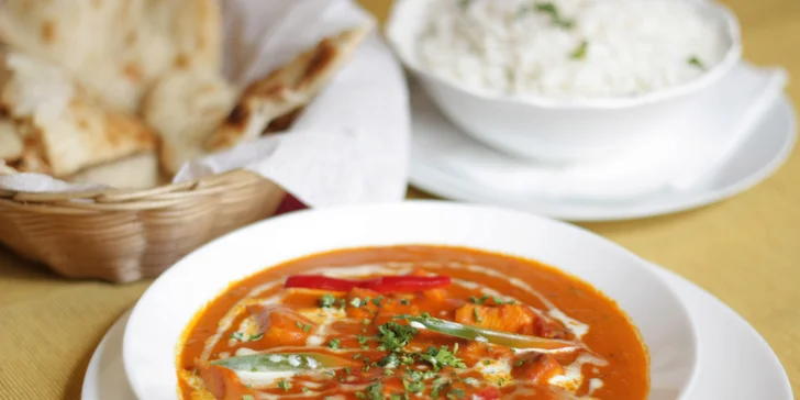 Zažijte Indii: tříchodové menu podle výběru pro 2 nebo 4 osoby