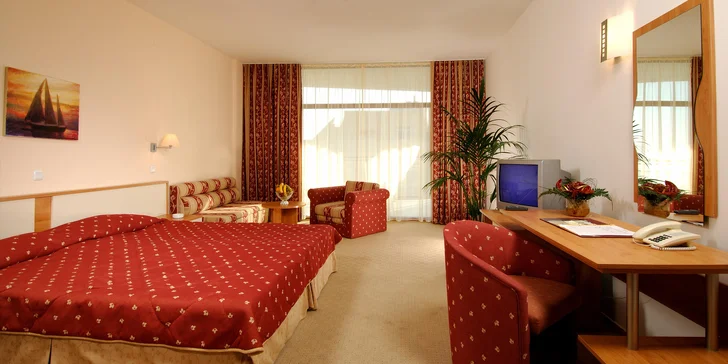 Dovolená v Bulharsku: hotel přímo u pláže a all inclusive program, na přání i letenky