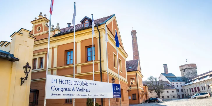 Léto v historickém Táboře: 4* hotel, snídaně nebo polopenze i wellness s bazénem, saunou a vířivkou