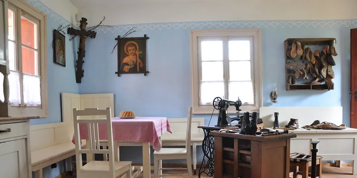 Vstupenka do skanzenu, Muzea Kouřimska i na výstavu o včelách pro jednotlivce i rodinu