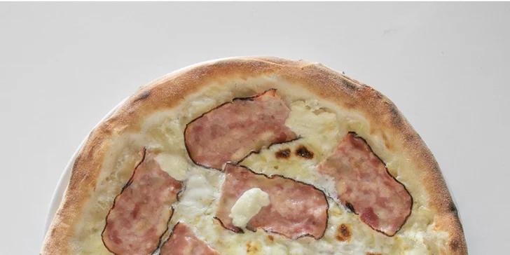 Dvě pizzy o průměru 45 cm s osobním vyzvednutím na provozovně