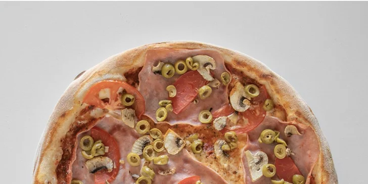Dvě pizzy o průměru 45 cm s osobním vyzvednutím na provozovně