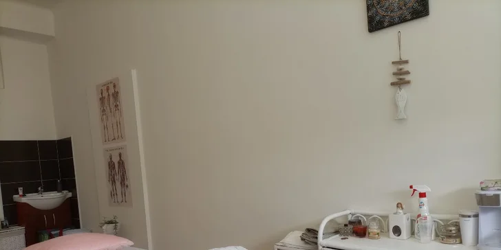 Klasická či relaxační masáž zad, dolních končetin nebo celého těla
