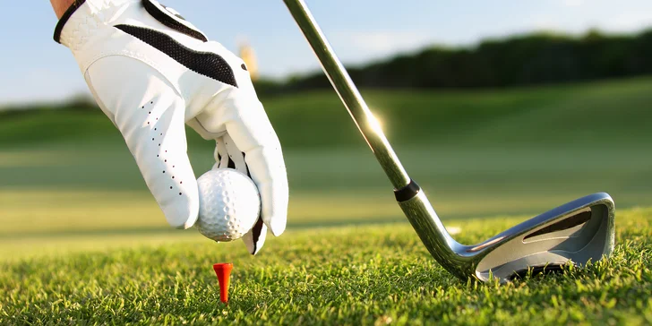 Golfistou na jeden den: 2hodinový trénink s trenérem i individuální hra